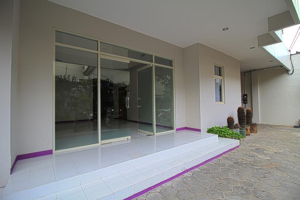 Twin Star Hotel Surakarta  Luaran gambar