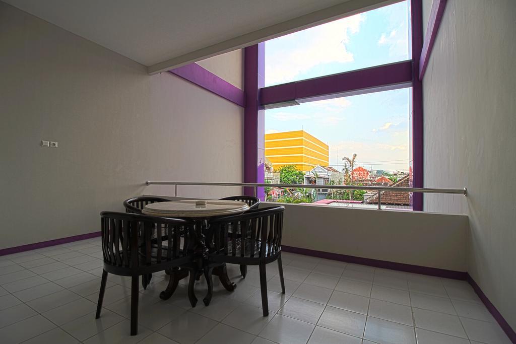 Twin Star Hotel Surakarta  Luaran gambar