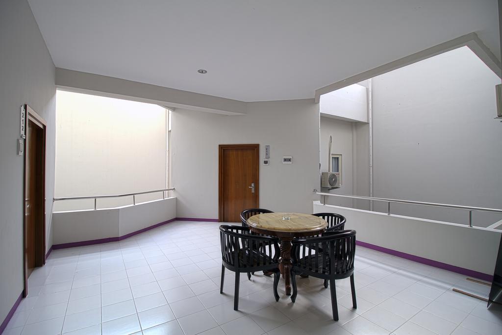 Twin Star Hotel Surakarta  Luaran gambar