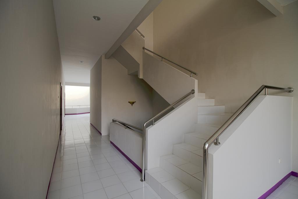 Twin Star Hotel Surakarta  Luaran gambar